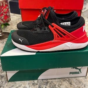 Red and Black Pumas